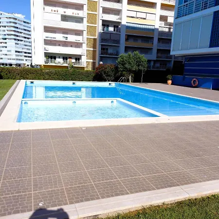 Nelo's Cousy Place Apartman Portimão